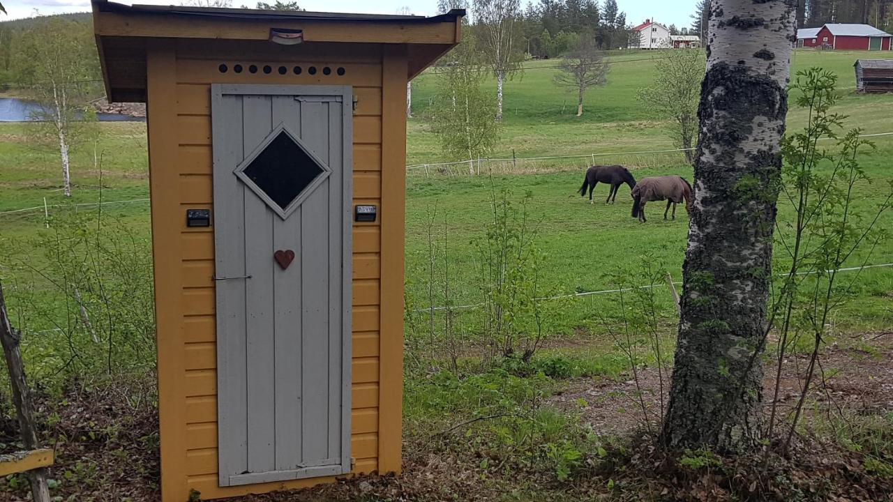 Countryside Cottage By The River Kalix Bagian luar foto
